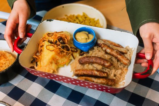 Top Czech Republic Culinary Spots: Savor Local Dishes & Traditions
